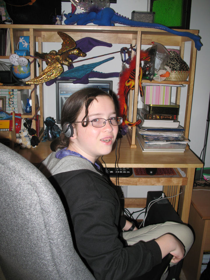 Jesi at her computer